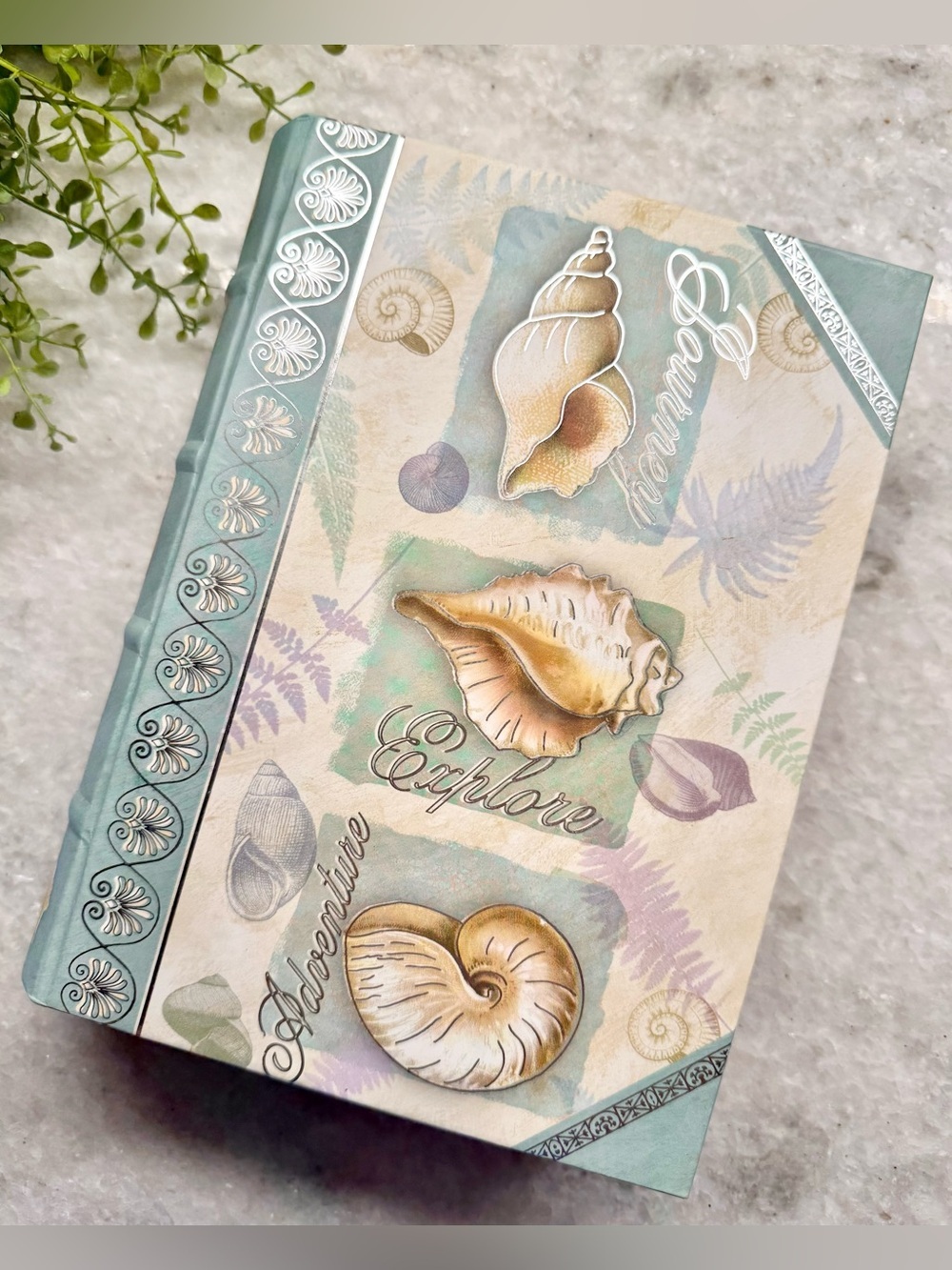 New Punch Studio Seashell Travel Theme Keepsake Book Secret Stash Box 8.5”x6.5”